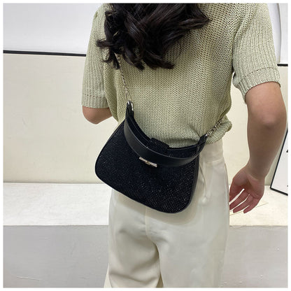 New Fashion Portable Unique Niche Shoulder Messenger Bag