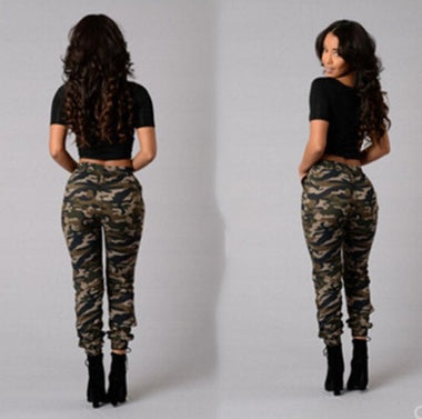 Print camouflage trousers