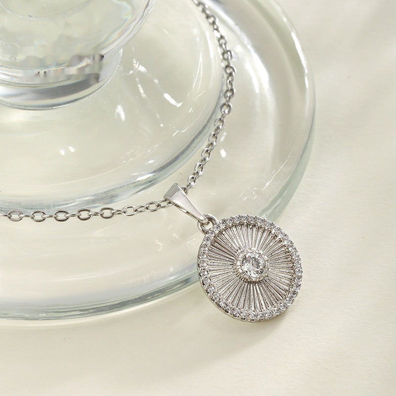 Round Striped Zircon Pendant Women