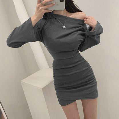 Slanted Shoulder Pleated Long-sleeved Dress Slim Fit