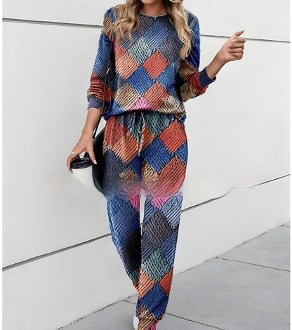 Round Neck Printed Top And Trousers Casual Suit