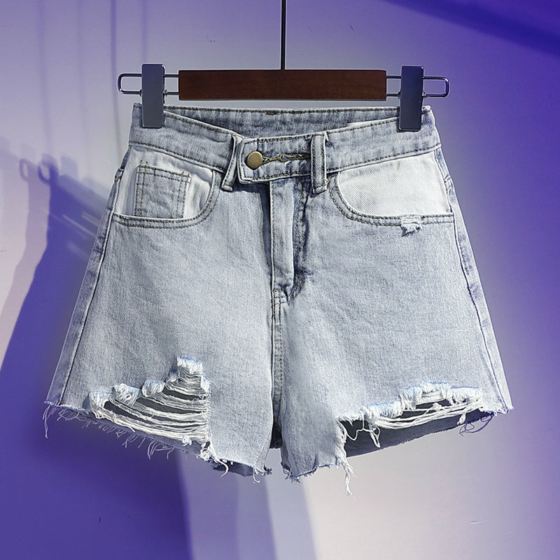 Denim shorts with contrast pockets