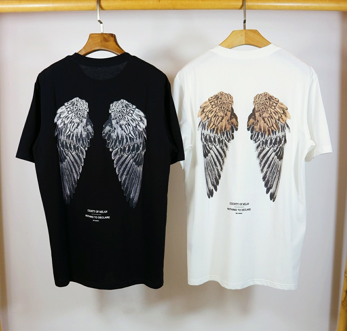 Back wing printed knitted T-shirt