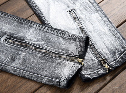 Men's zipper opening jeans