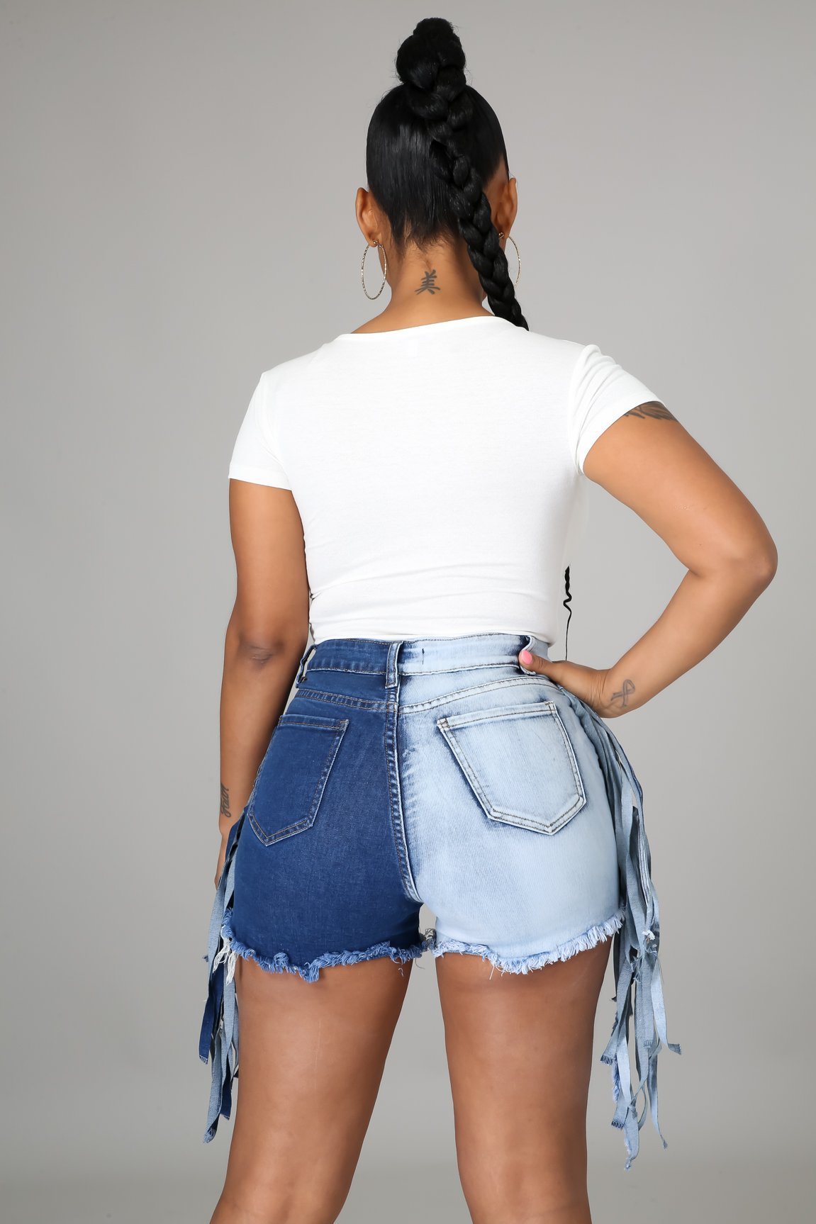 Two Tone Fringe Trim Raw Hem Denim Shorts